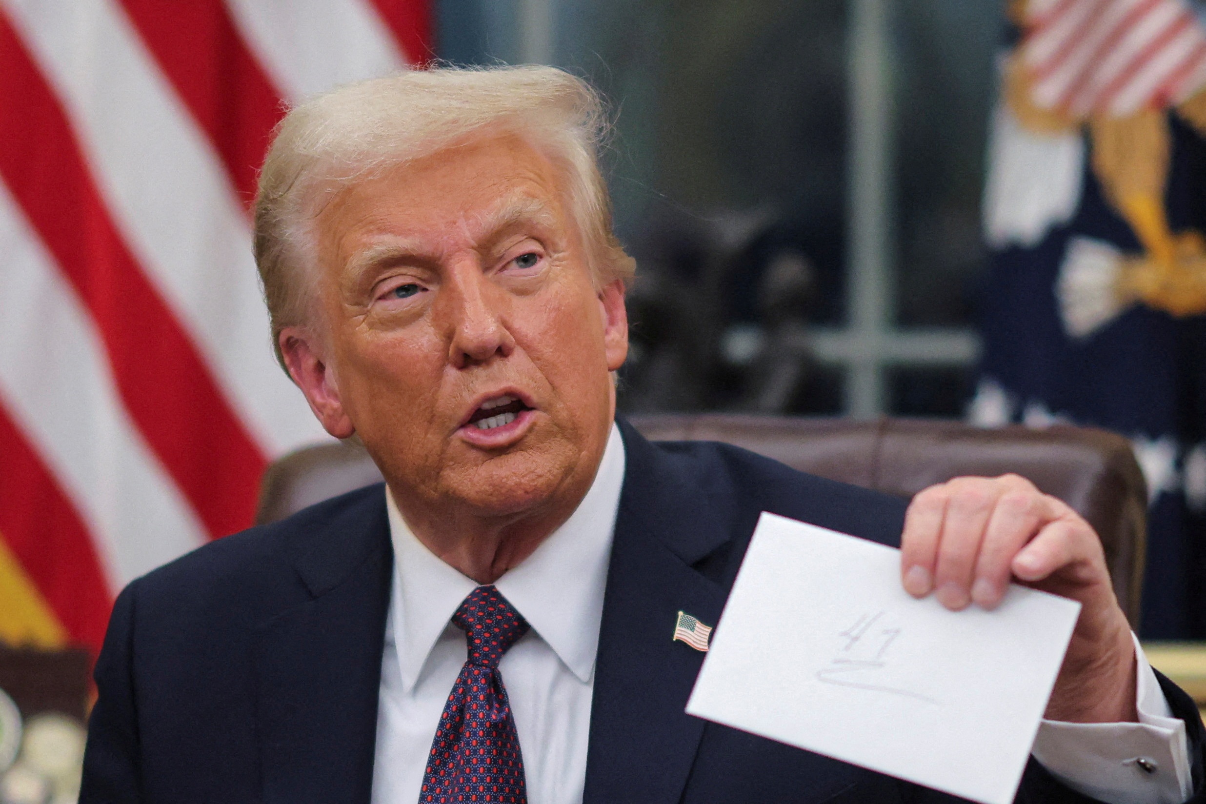 Nội dung thư ông Biden gửi ông Trump: "Cầu Chúa ban phước và dẫn dắt ông"