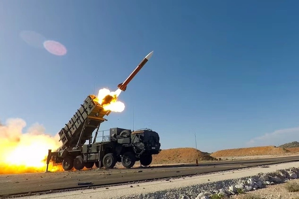 Mỹ chuyển tên lửa Patriot từ Israel tới Ukraine