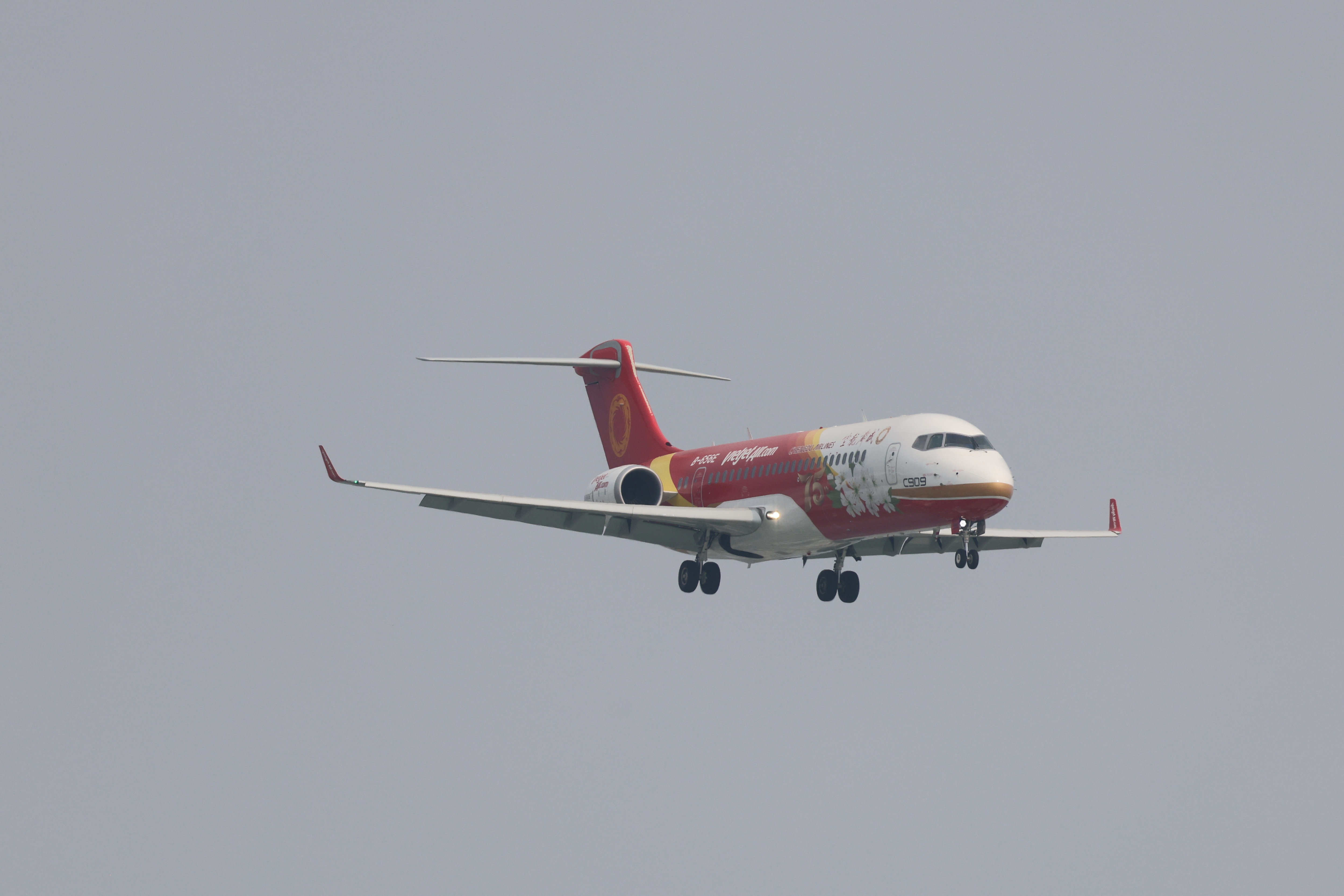 Vietjet muốn khai thác máy bay "made in China" nhưng phải chờ đợi
