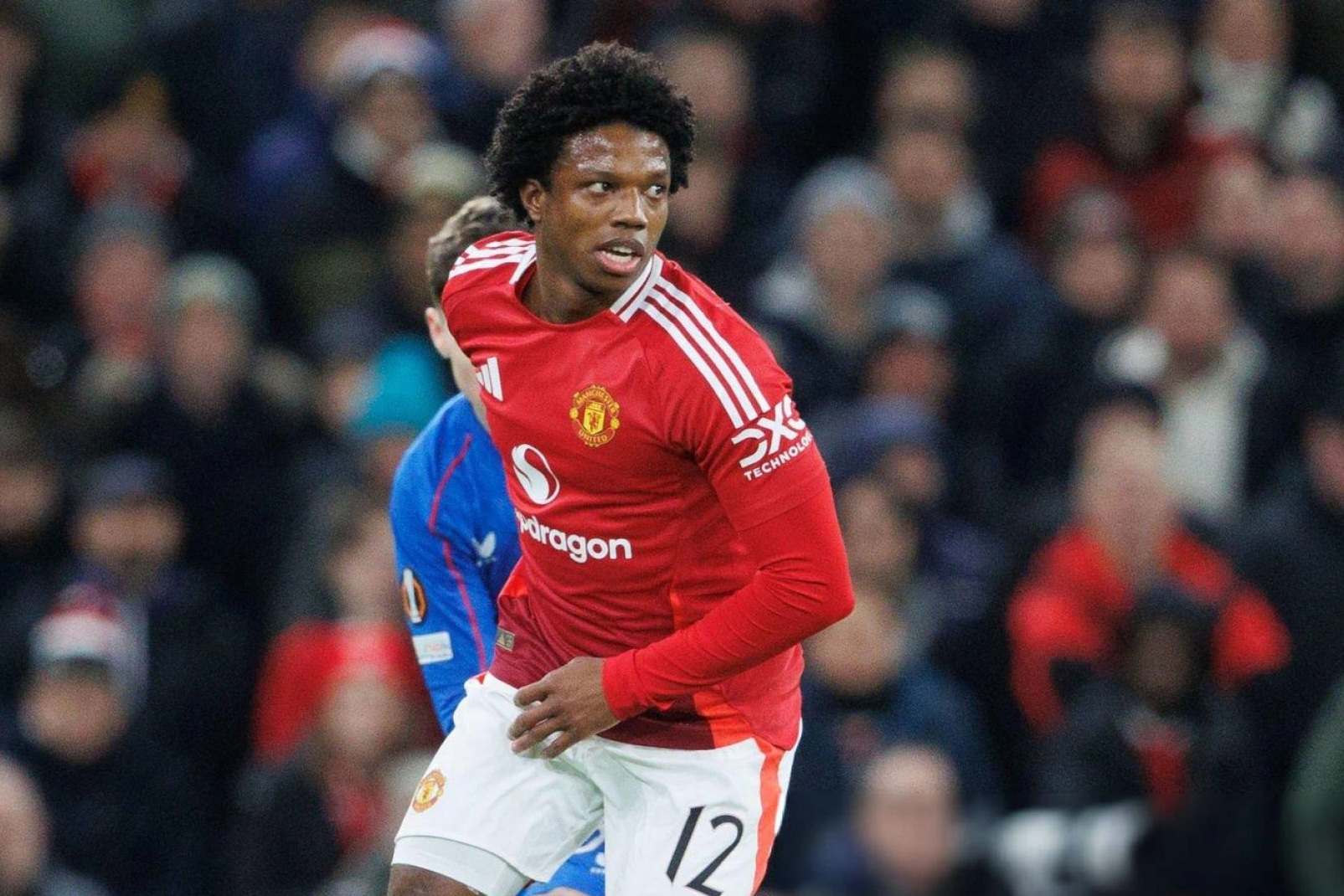 HLV Amorim đẩy thêm "người thừa" khỏi Man Utd