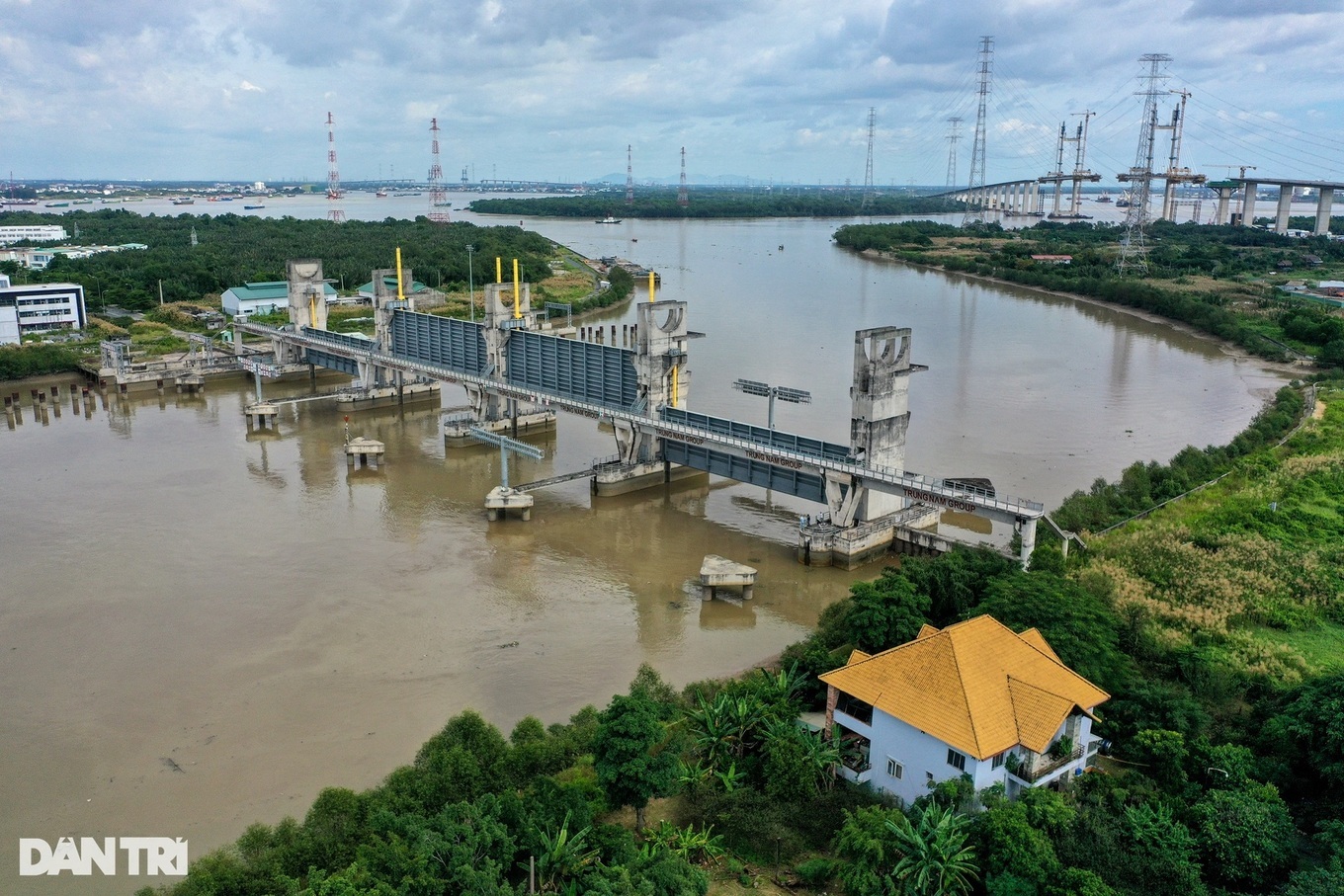 Thủ tướng ra công điện đôn đốc bộ, ngành, địa phương rà soát dự án tồn đọng