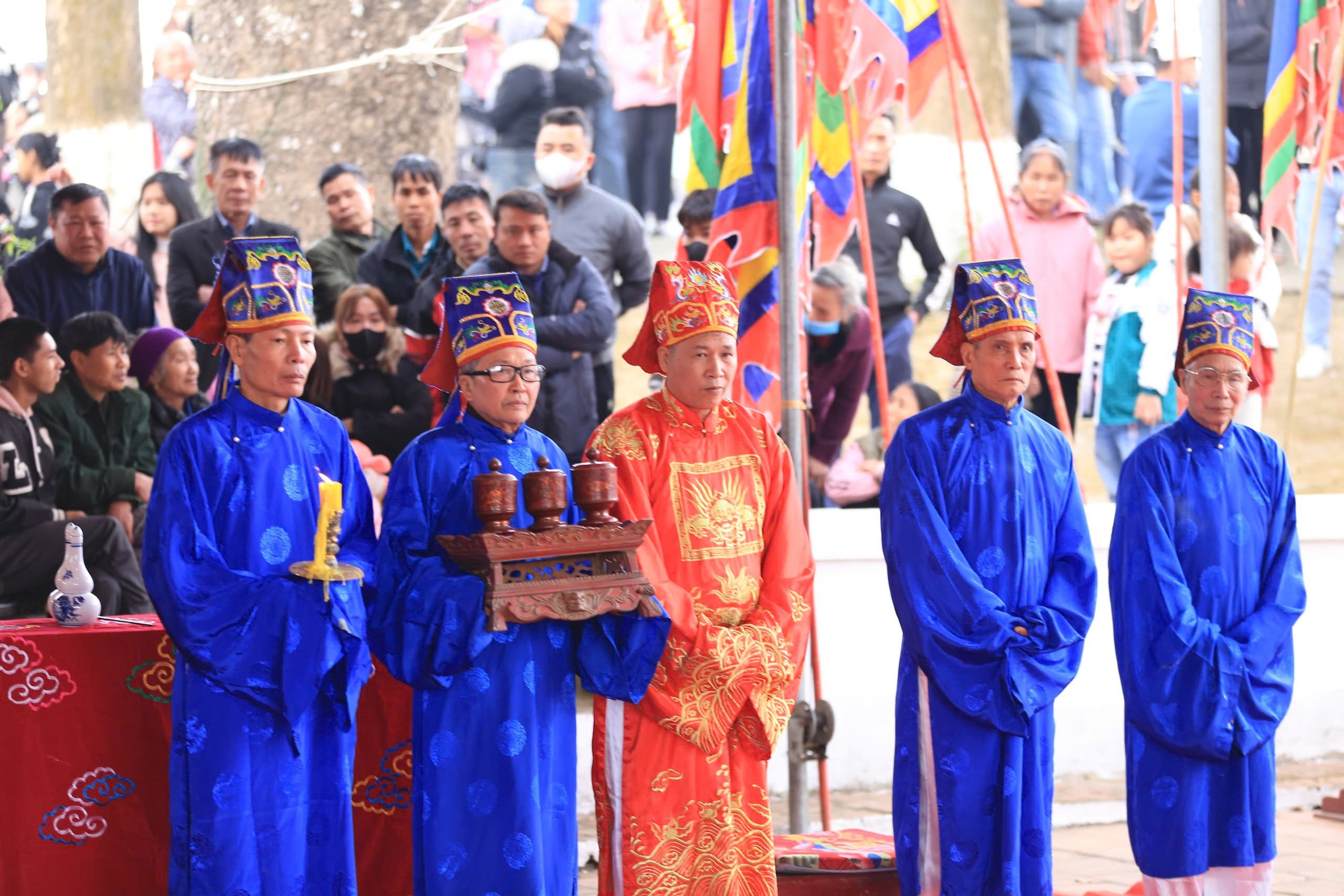Những trăn trở trong Lễ hội phết Hiền Quan ngày đầu năm