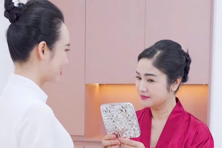 Thực hư NSND Thu Hà, Lan Hương đi sửa chân mày, "dao kéo" để đẹp hơn?