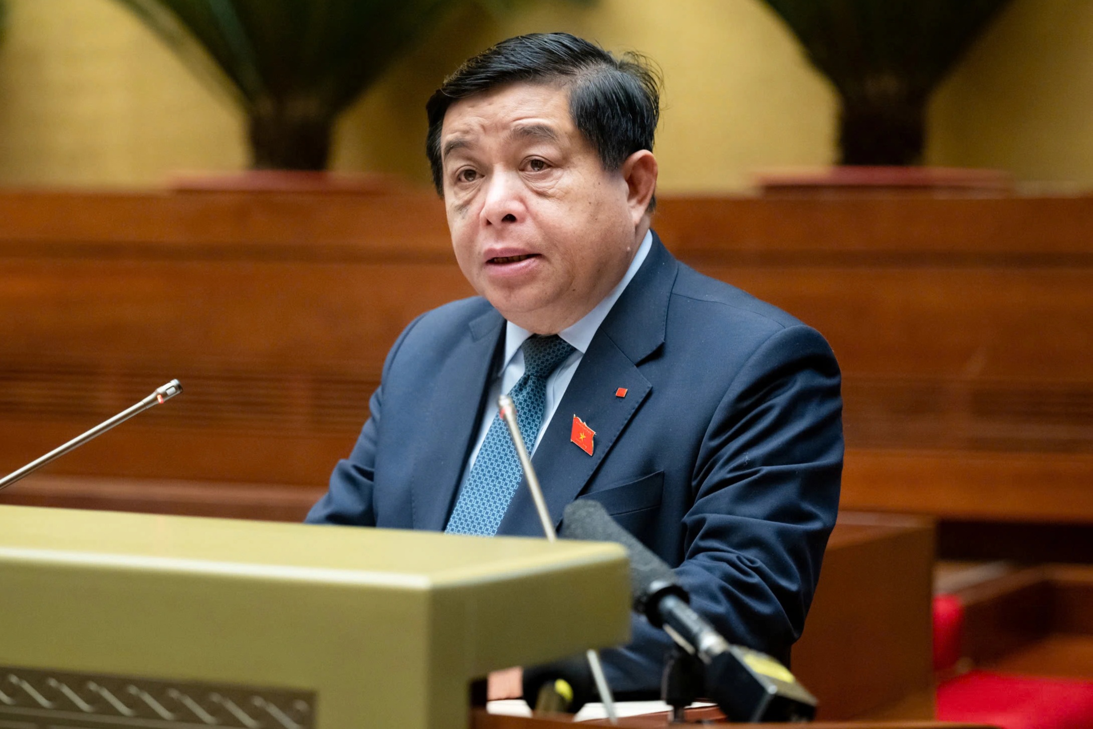 Bỏ tư duy "không quản được thì cấm" ngay trong năm 2025