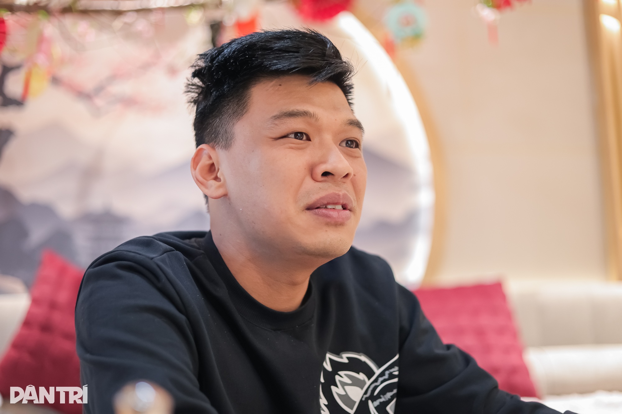 Trung Ruồi từng không có 3.000 đồng uống trà đá, kể góc khuất ở "Táo quân"