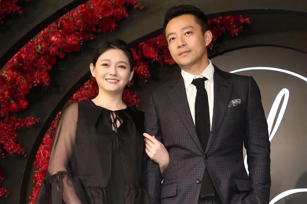 Hai con của Từ Hy Viên được giao cho chồng cũ Uông Tiểu Phi nuôi dưỡng