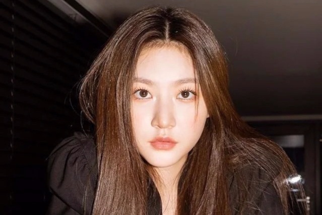 "Thiên tài diễn xuất" Kim Sae Ron vật lộn với chứng trầm cảm trước khi mất