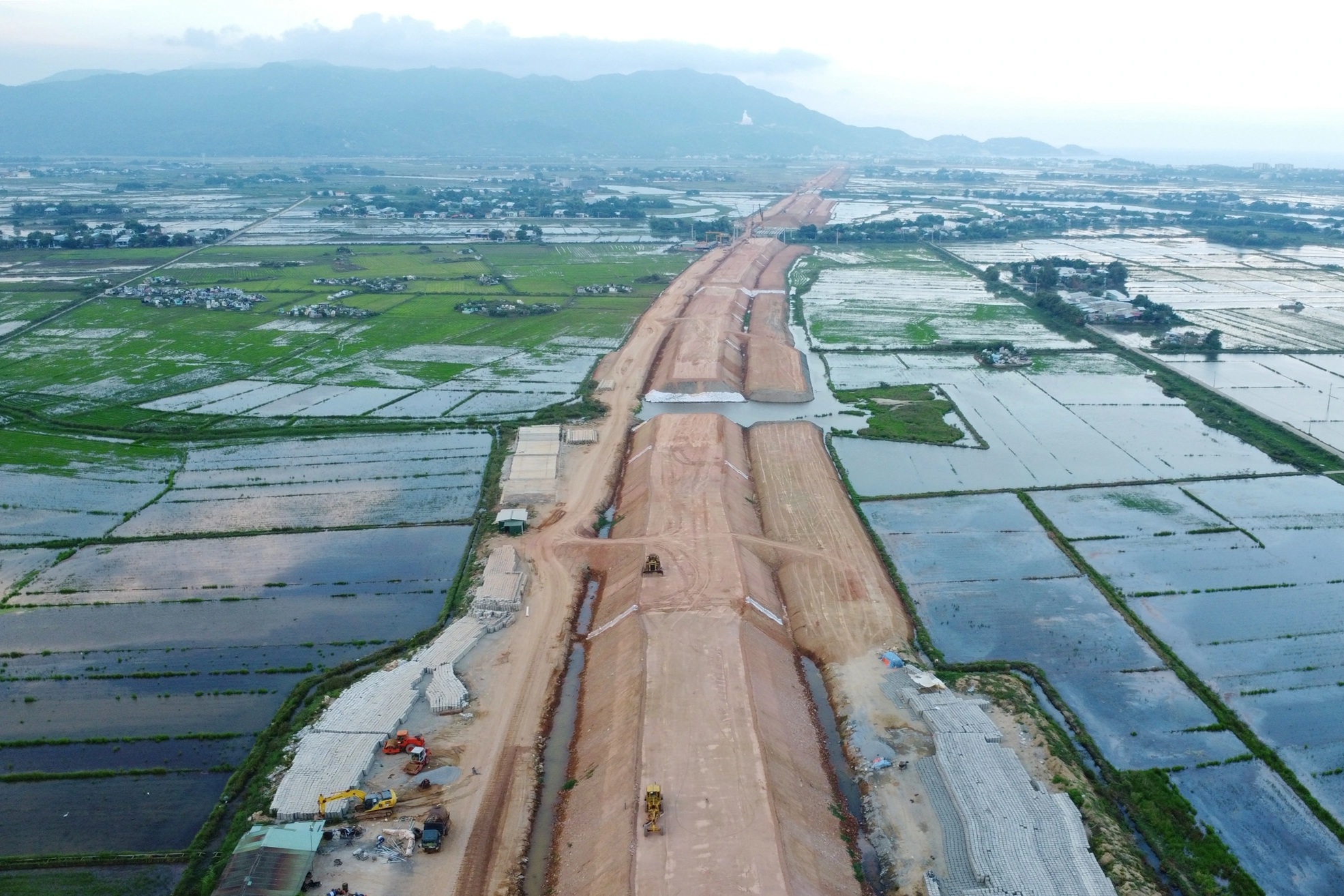 Bình Định thúc tiến độ loạt dự án giao thông nghìn tỷ đồng