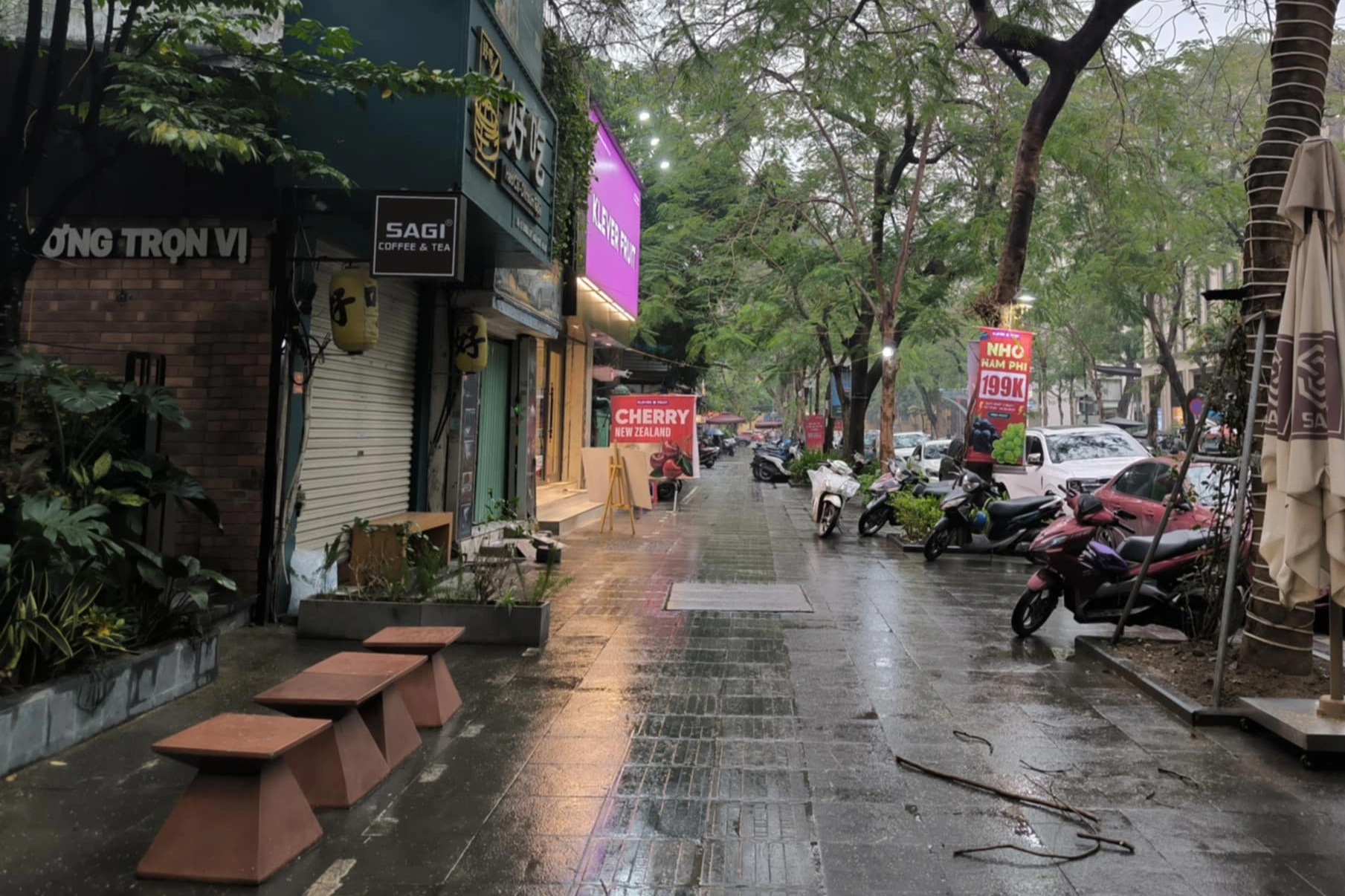 Hà Nội thông tin việc sắp cho thuê nhiều vỉa hè, lòng đường