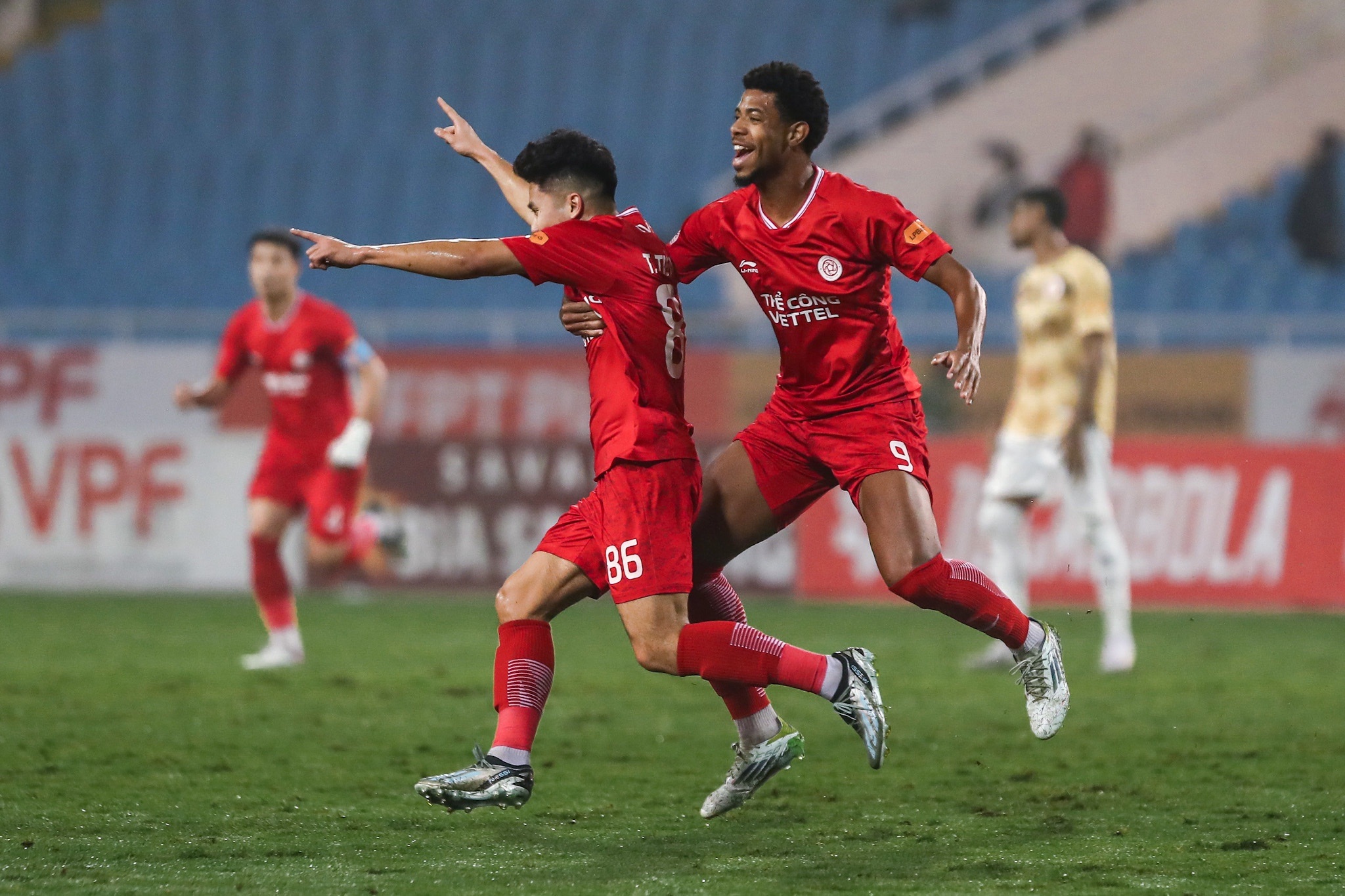 Đánh bại CLB Công an Hà Nội, Thể Công Viettel vươn lên dẫn đầu V-League
