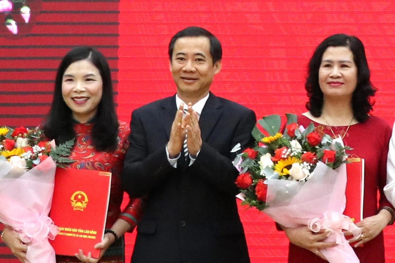 Lâm Đồng bổ nhiệm 30 giám đốc và phó giám đốc sở