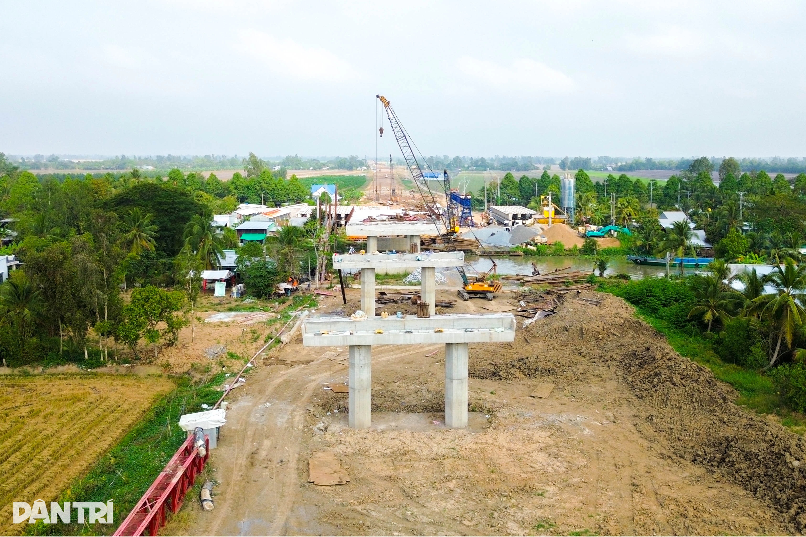 Cao tốc trục dọc - ngang ở ĐBSCL gặp khó do nguồn nguyên vật liệu khan hiếm