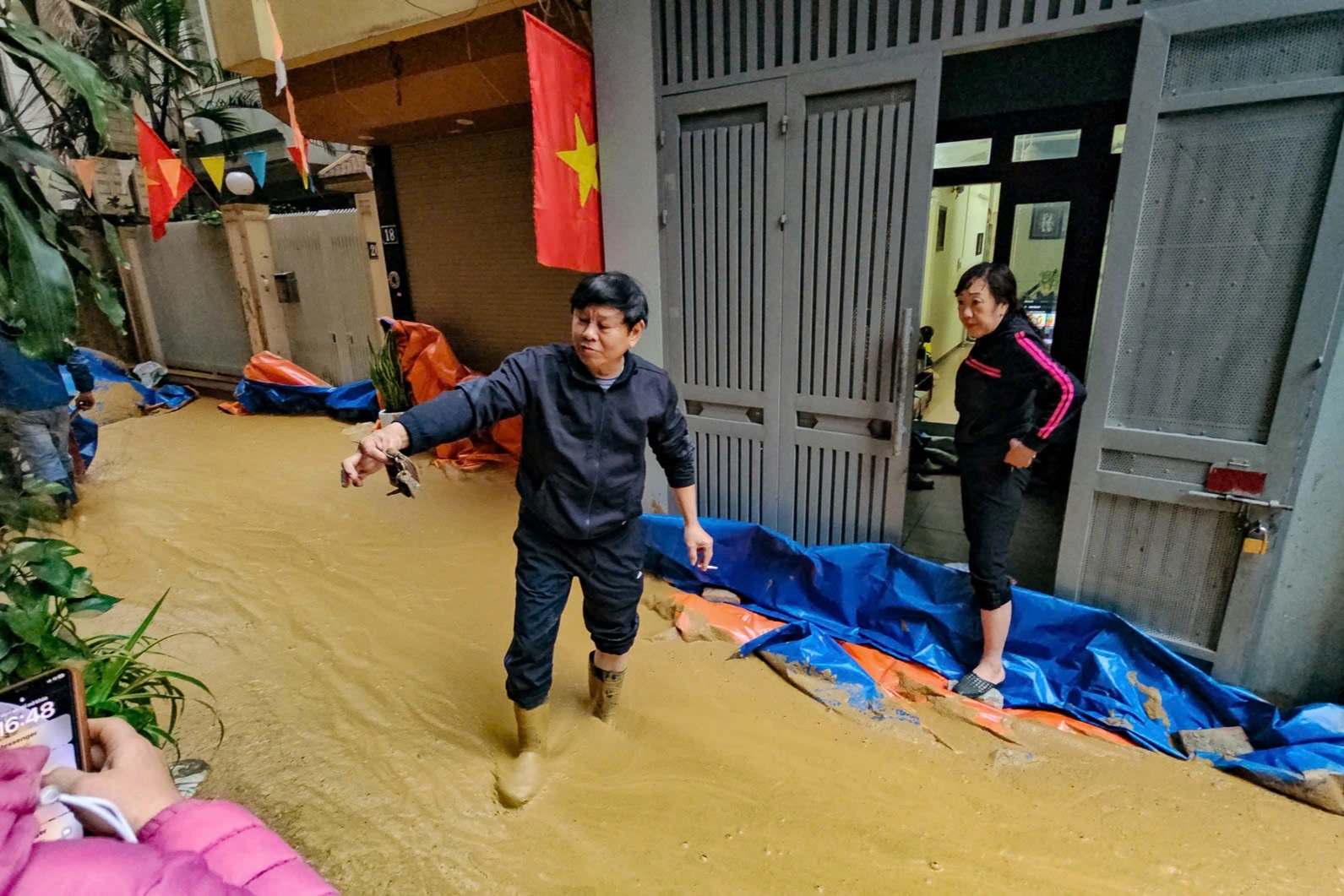 Chuyên gia nước ngoài lên tiếng về sự cố khi đào hầm metro Nhổn - ga Hà Nội