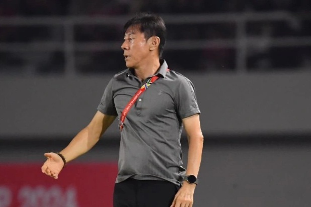HLV Shin Tae Yong bất ngờ trở lại Indonesia