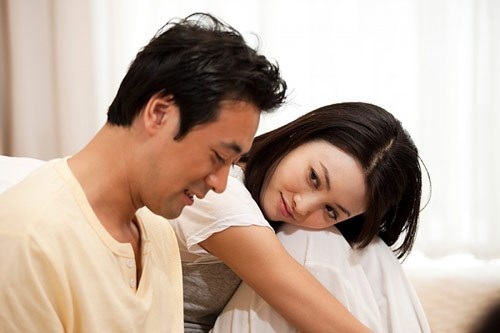 Bạn gái kém 8 tuổi hay nói dối tôi từ những chuyện nhỏ nhất