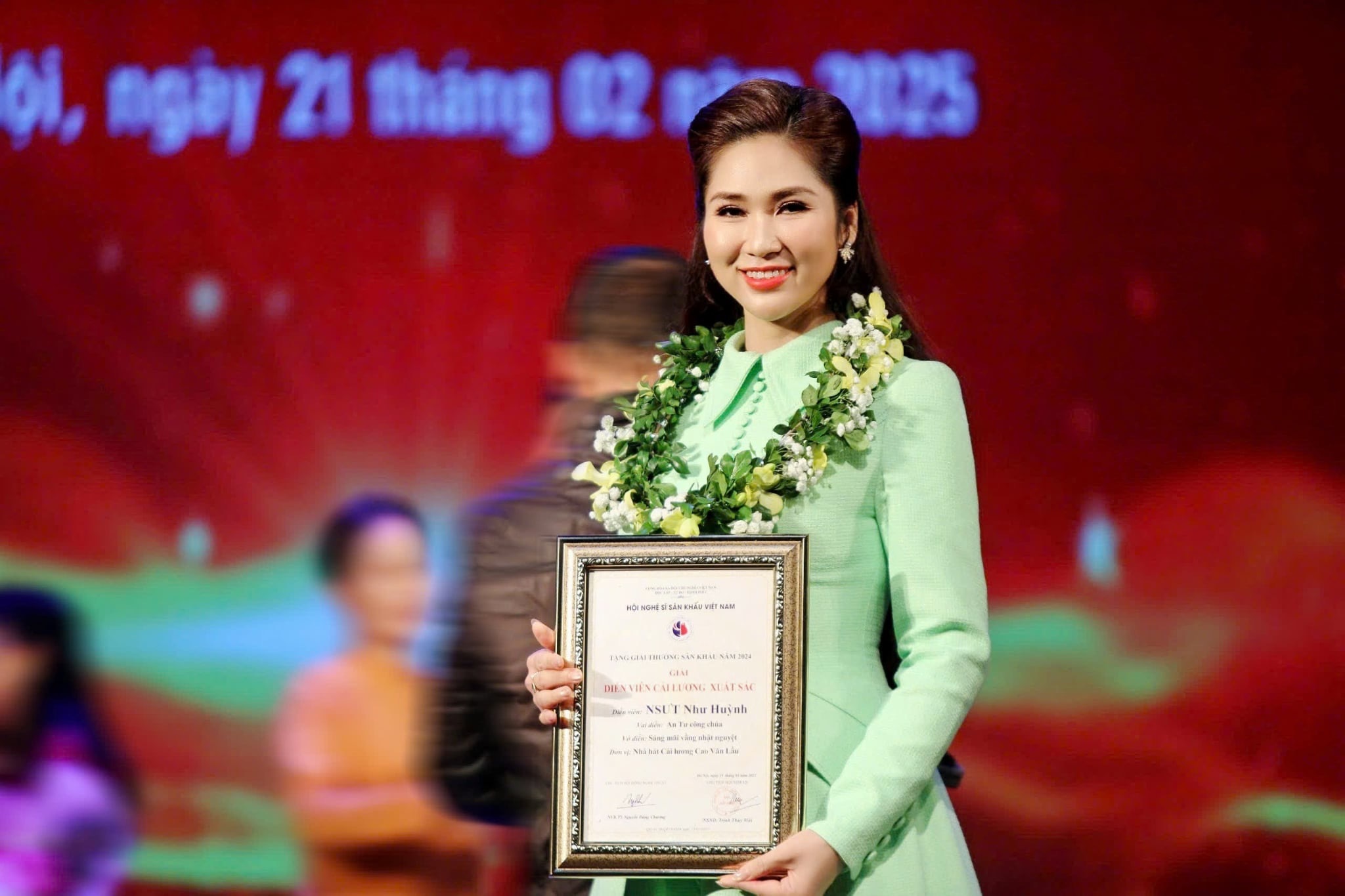 NSƯT Như Huỳnh được vinh danh "Diễn viên cải lương xuất sắc"