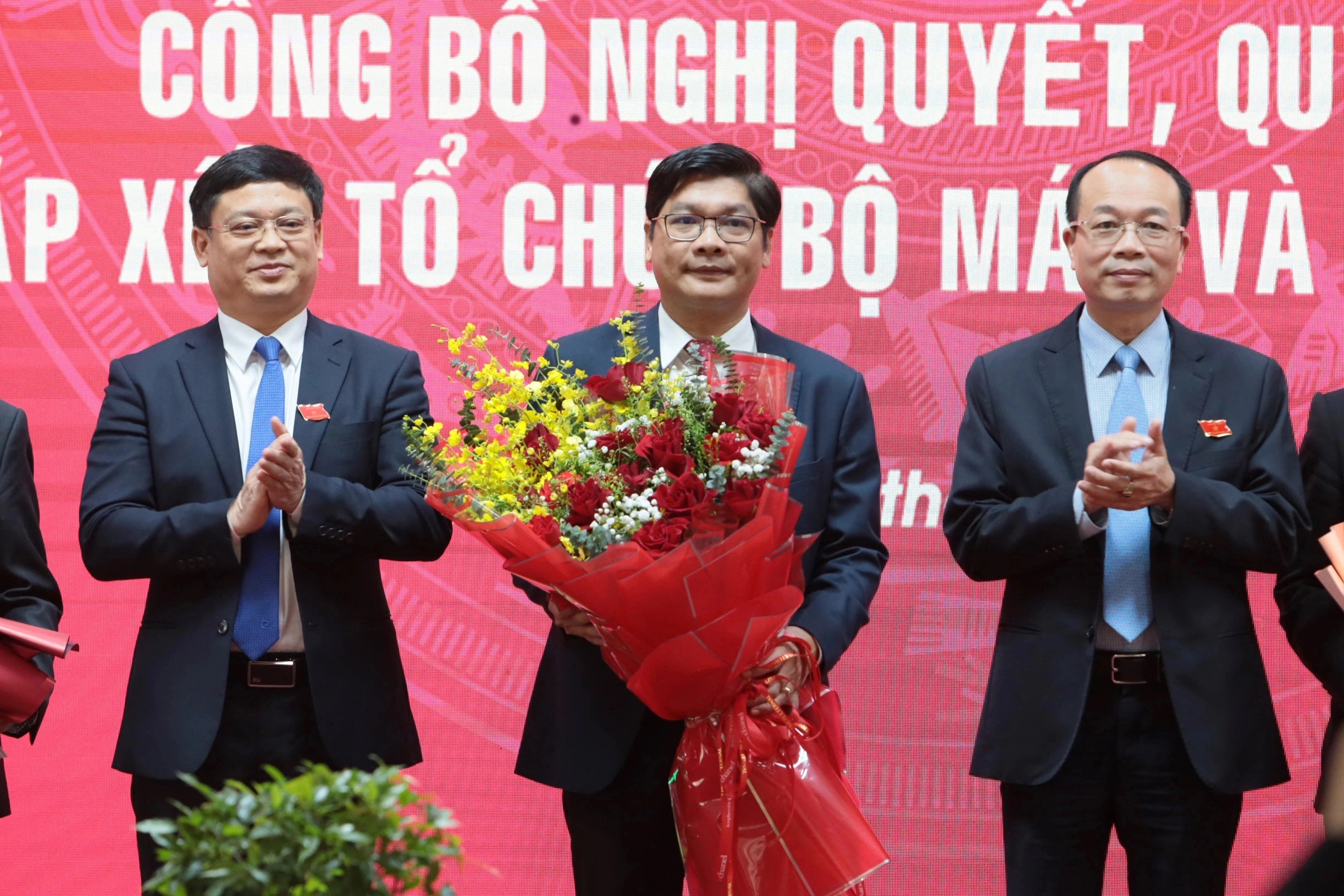 Thành phố Huế có thêm phó chủ tịch, giảm 6 đơn vị sau hợp nhất