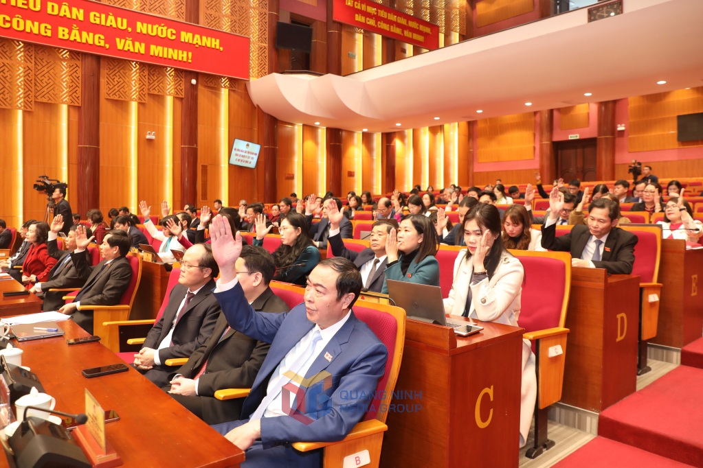 Quảng Ninh thành lập 7 cơ quan chuyên môn thuộc UBND tỉnh