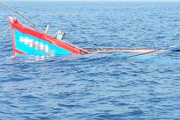 Hai vợ chồng chủ tàu cá mất tích trên biển