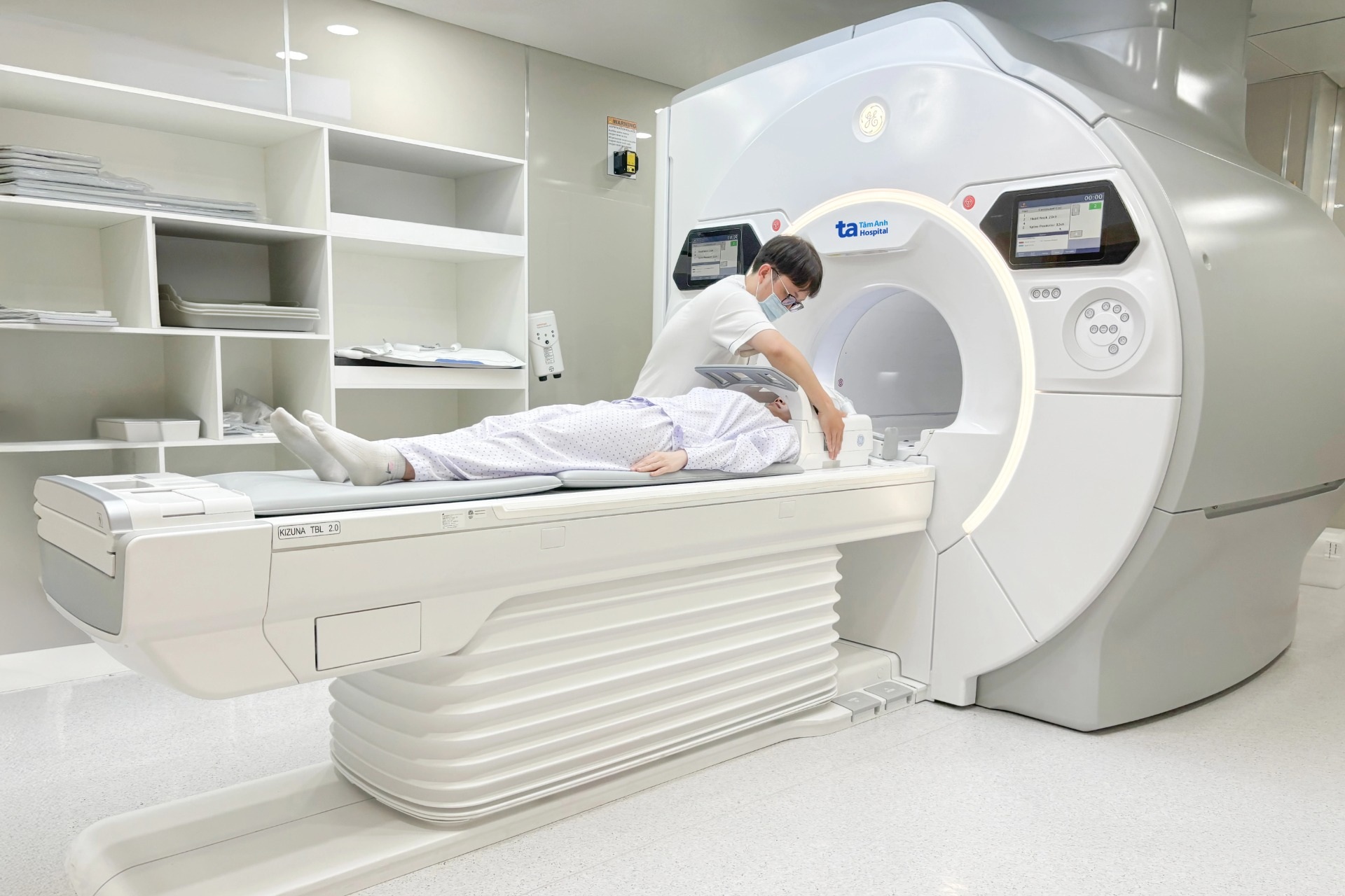 Tầm nhìn đưa y học Việt ngang tầm quốc tế