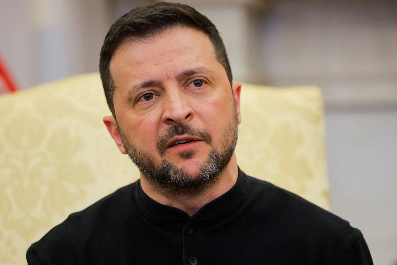 Ông Zelensky nói không xin lỗi sau màn "đấu khẩu" với ông Trump
