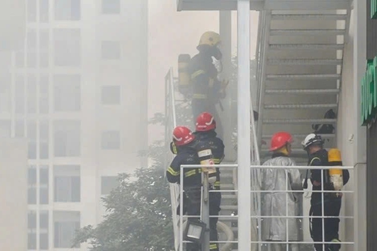Hà Nội: Cháy phòng khám y học cổ truyền Hương Sen
