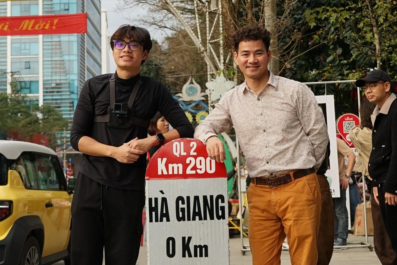 NSND Xuân Bắc khoe con trai cả phổng phao, giống mình như đúc