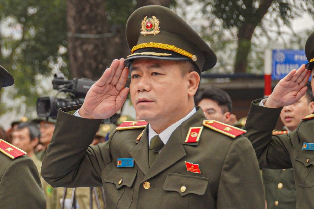 Giám đốc Công an Hà Nội tuyên dương Gương mặt trẻ Công an Thủ đô