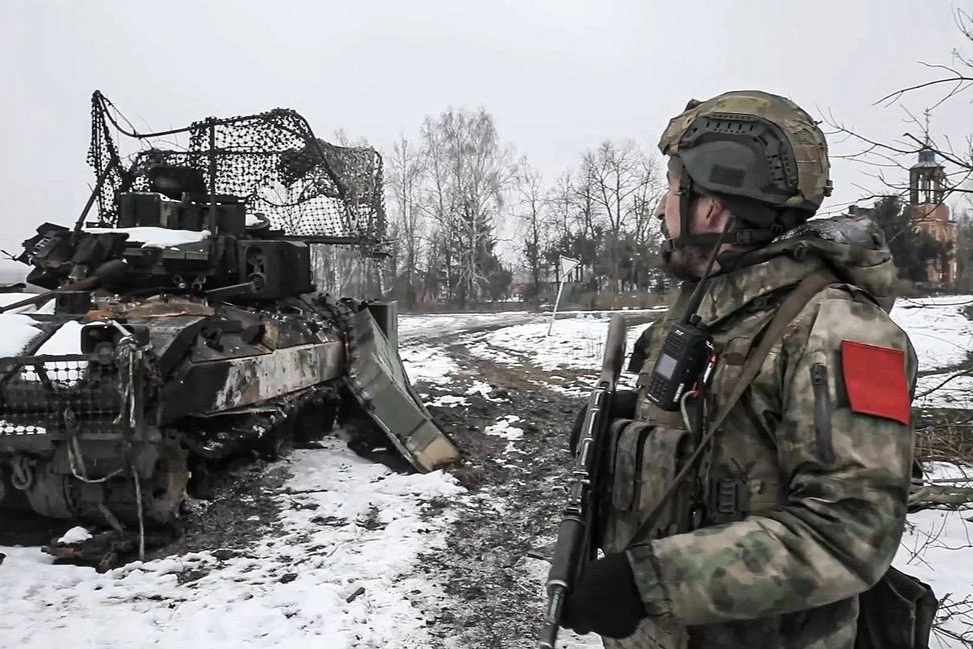 Nga công phá từ mọi hướng, Ukraine rút chạy hỗn loạn ở Kursk