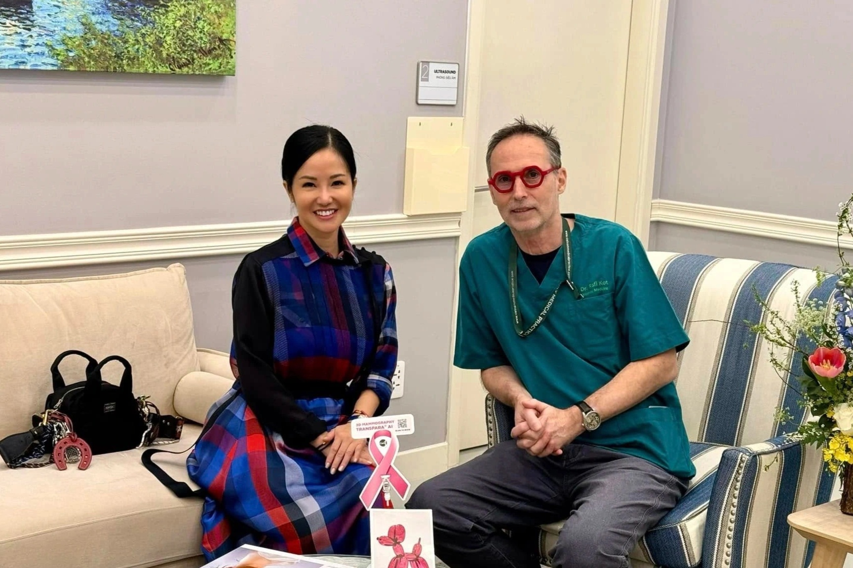 Diva Hồng Nhung đã xạ trị lần 3, không giấu con chuyện bị ung thư