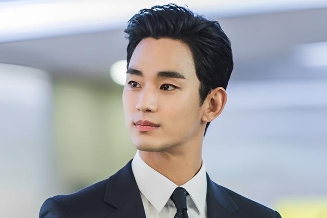 Tài tử Kim Soo Hyun suy sụp, có nguy cơ mất 13 triệu USD