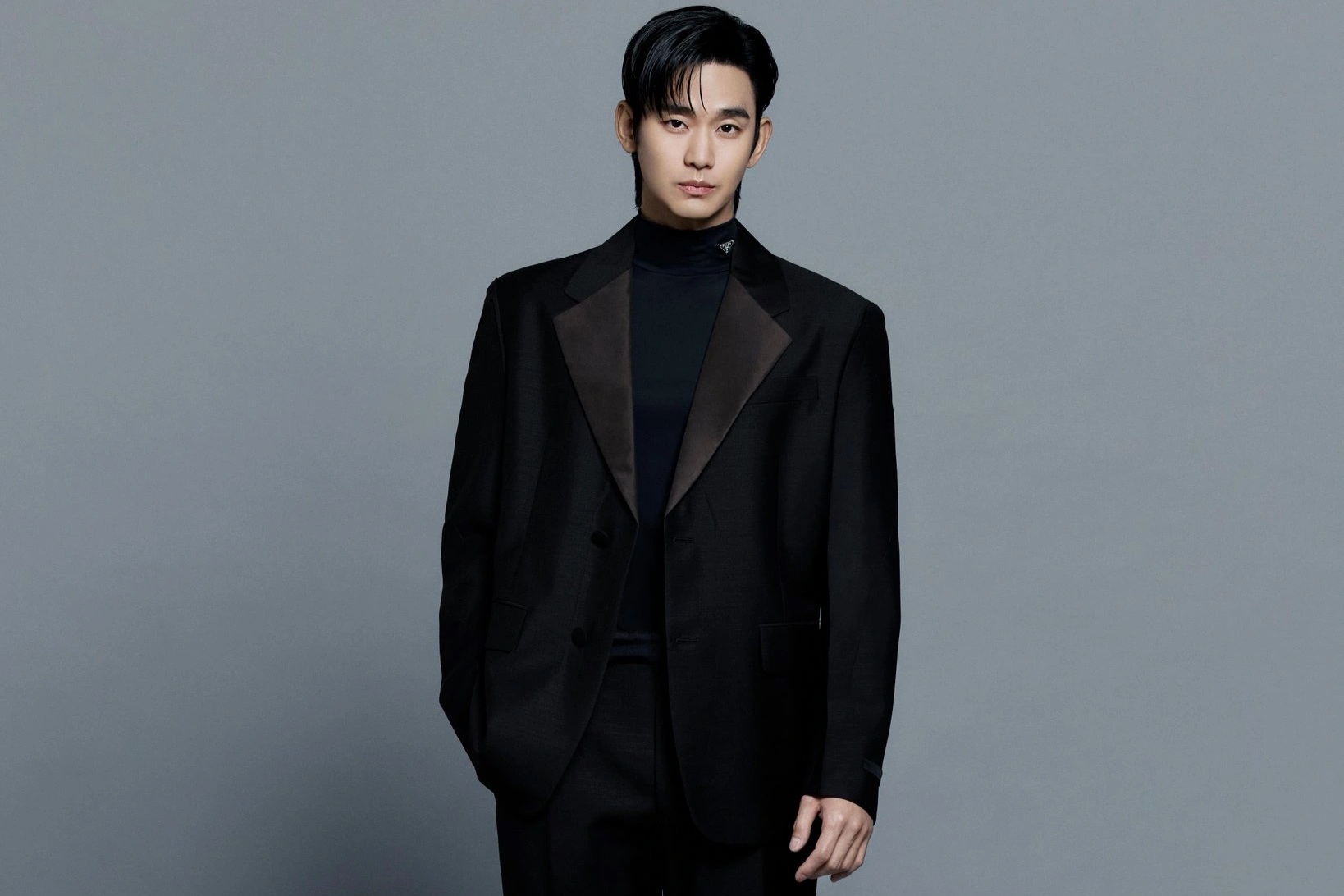 Prada tuyên bố chấm dứt hợp đồng đại sứ thương hiệu với Kim Soo Hyun