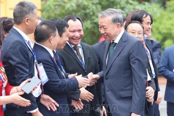 Phát triển kinh tế tư nhân - Đòn bẩy cho một Việt Nam thịnh vượng
