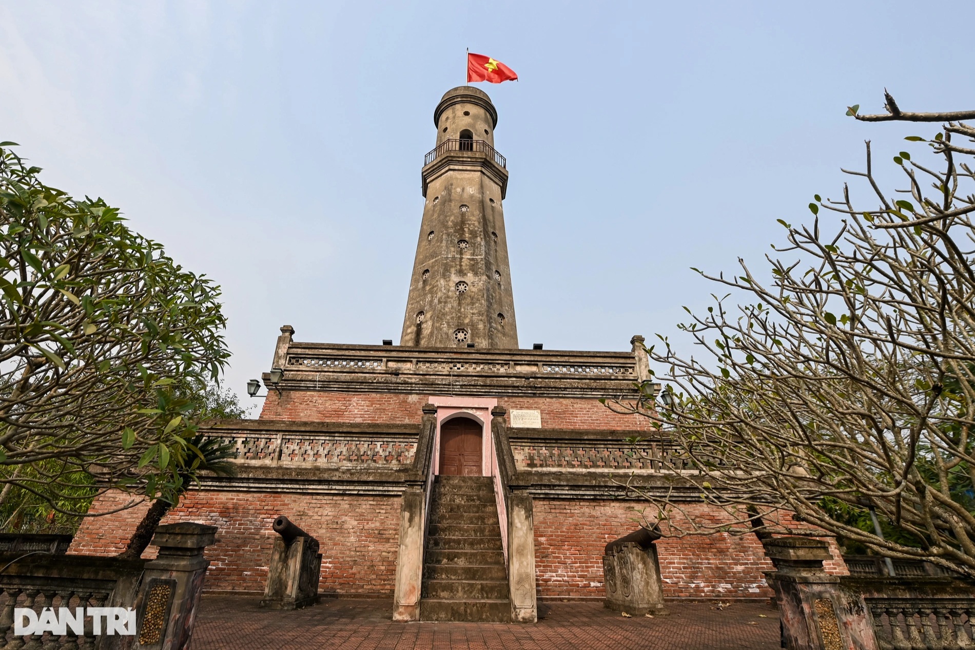 Chiêm ngưỡng kỳ đài cổ xưa, nơi thờ nữ Thành hoàng "Giám thương Công chúa"