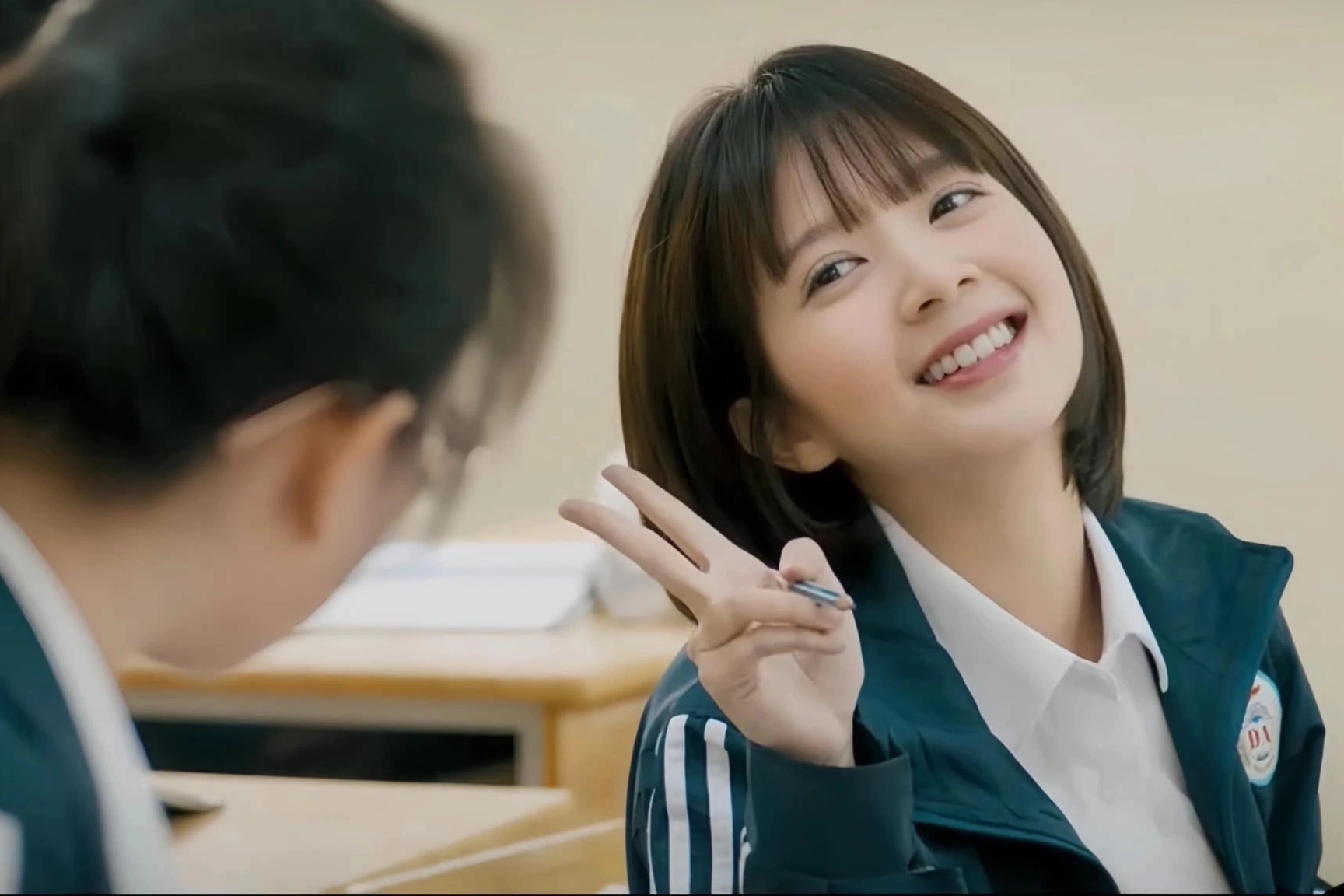 Phim Việt hóa trở lại màn ảnh VTV: "Con dao hai lưỡi", bom tấn hay bom xịt?