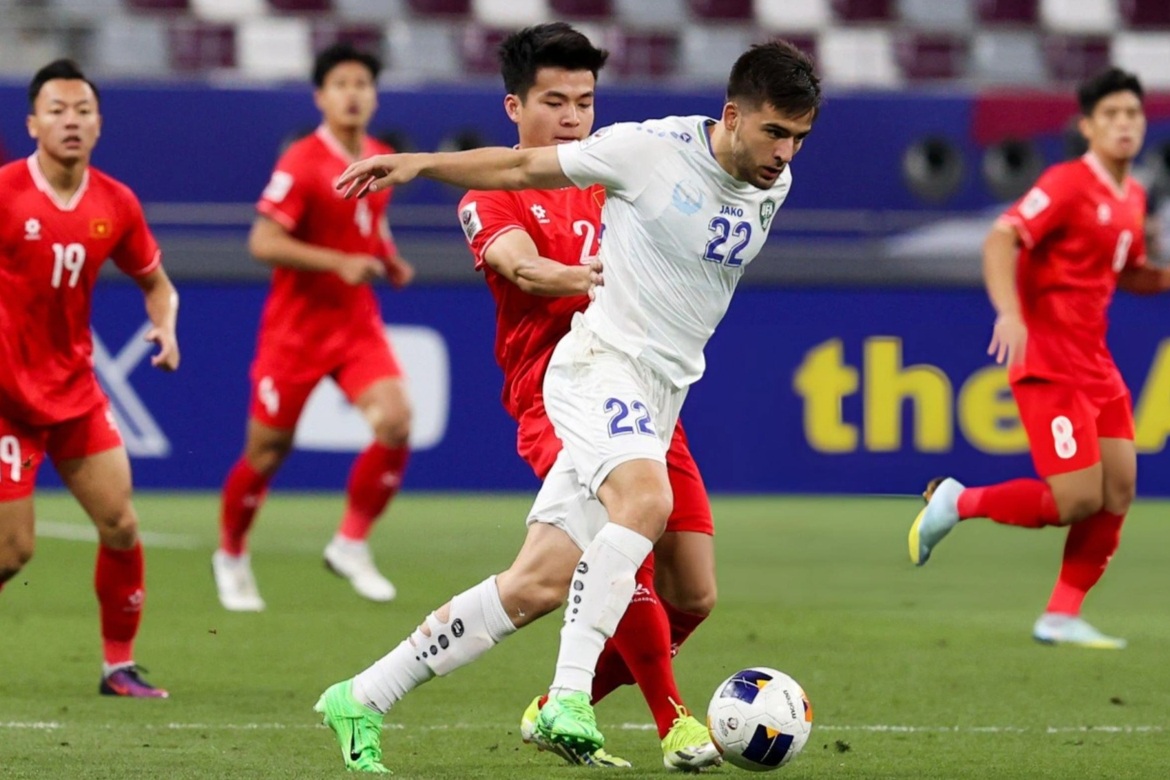 Báo Trung Quốc bình luận khi U22 Việt Nam kiên cường, liên tiếp tạo bất ngờ