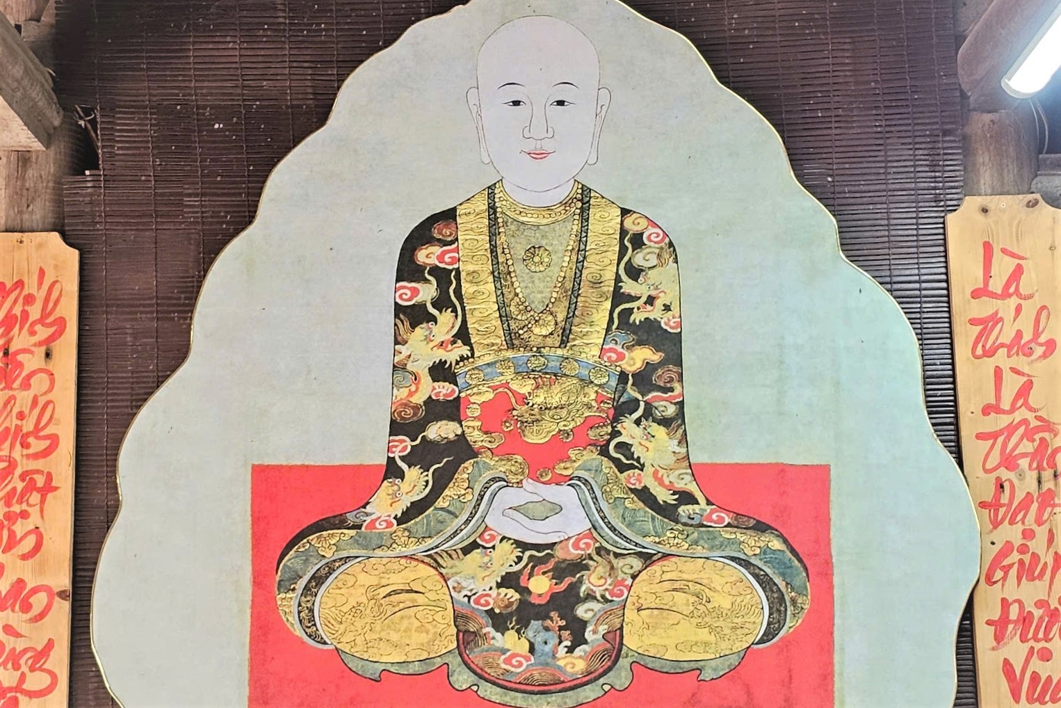 "Báu vật" tranh chân dung vị Thiền sư được phong Thánh trong ngôi đền cổ