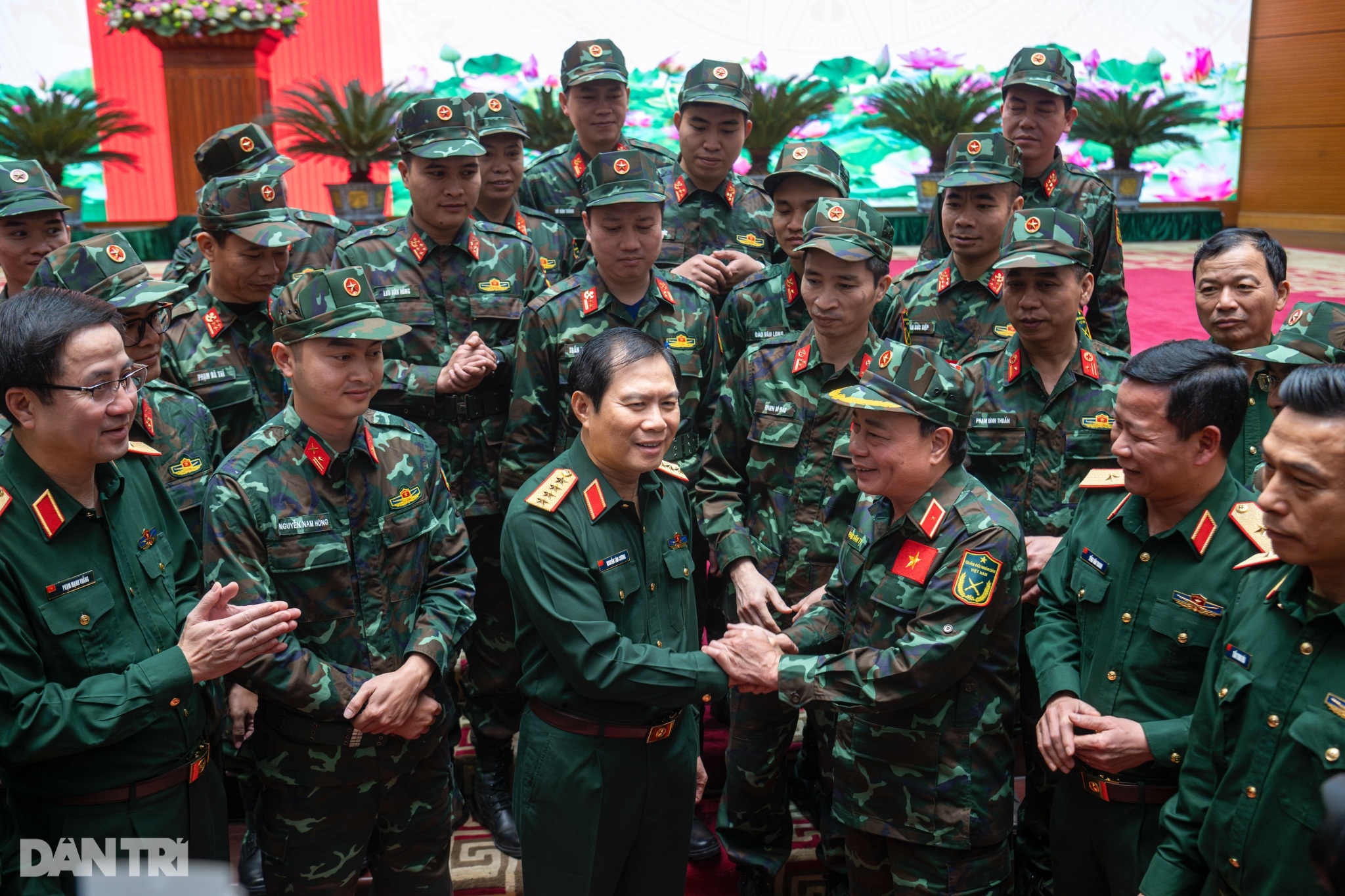 80 quân nhân Việt Nam lên đường hỗ trợ cứu nạn động đất tại Myanmar