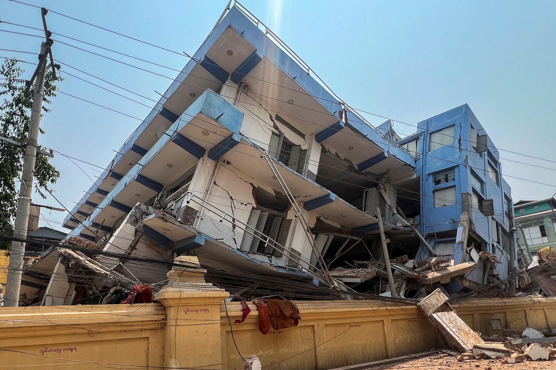 Cảnh báo về mức độ tàn phá "chưa từng thấy" tại Myanmar do động đất