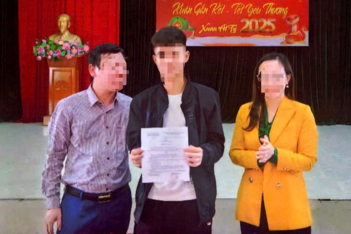 Nam thanh niên "âm thầm" đi du học ngay trước ngày nhập ngũ
