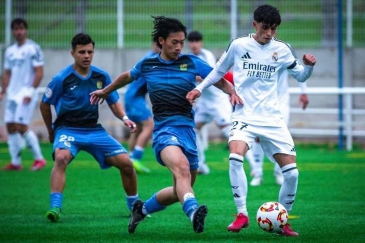 Cầu thủ Việt kiều ở Tây Ban Nha mơ khoác áo tuyển Việt Nam dự World Cup