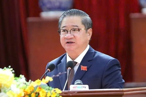 Kỷ luật cảnh cáo cựu Chủ tịch Cần Thơ Trần Việt Trường và Chủ tịch Đắk Lắk