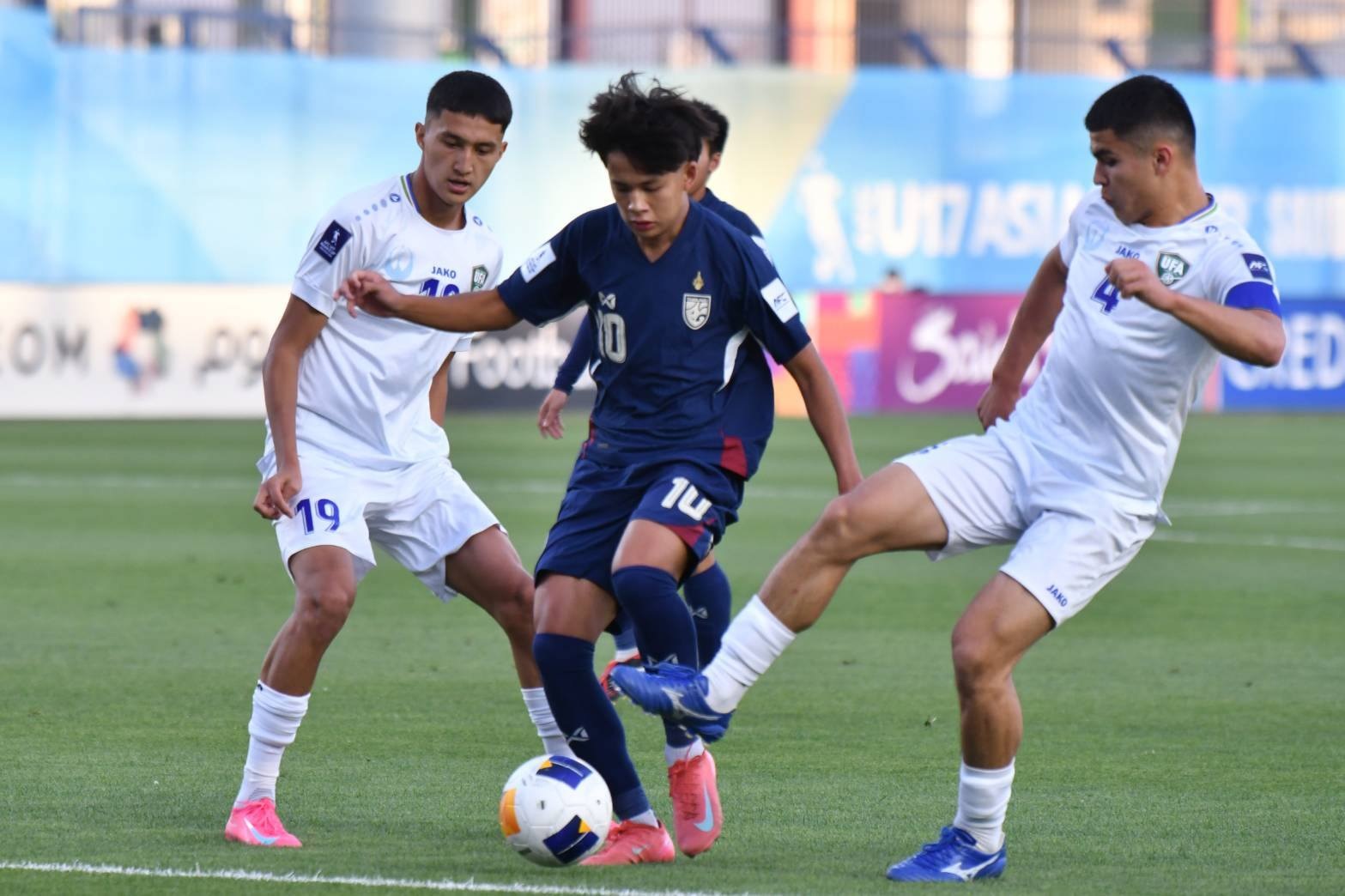 Thua đậm Uzbekistan, U17 Thái Lan có nguy cơ sớm vỡ mộng tại giải châu Á