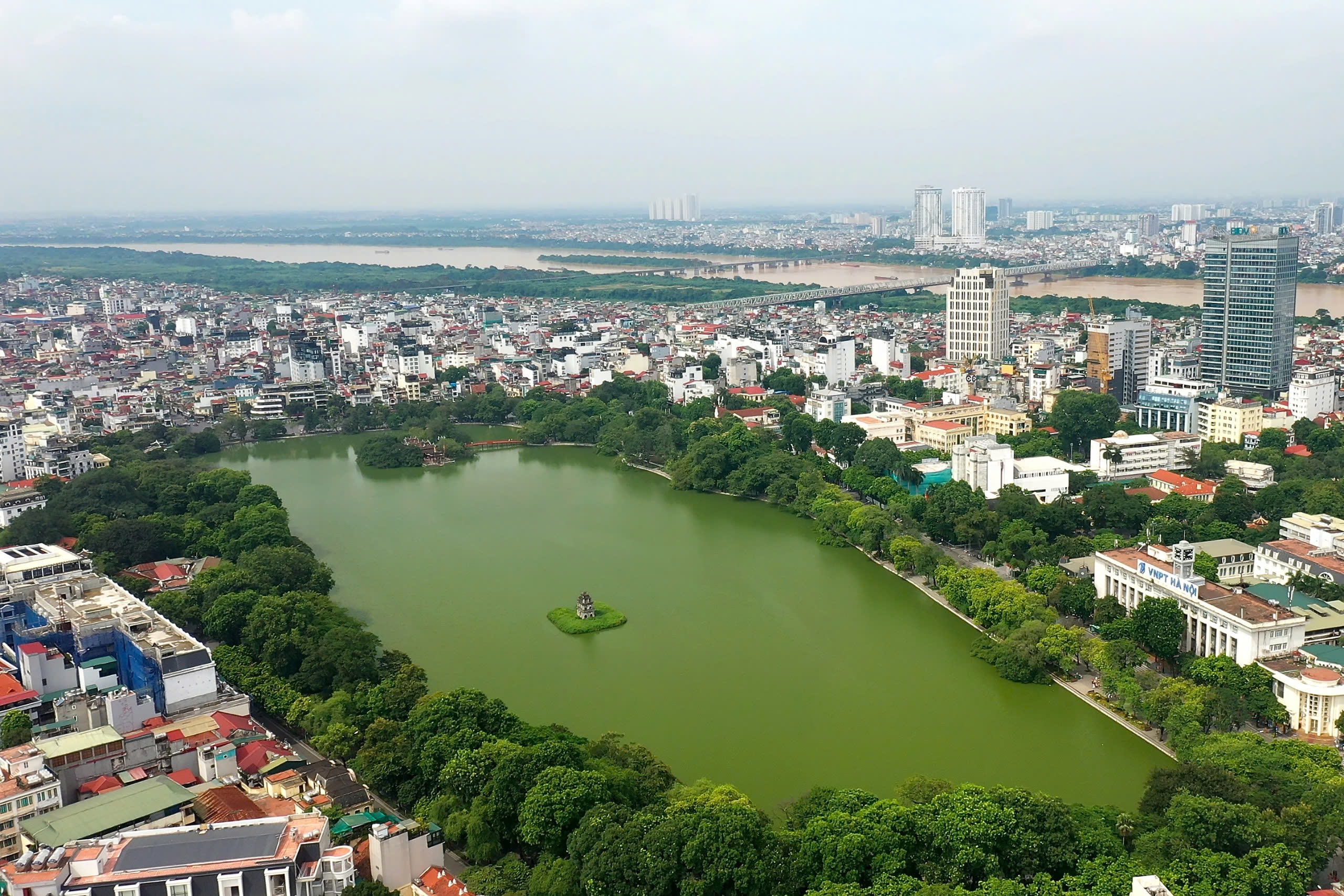 Có nên mạnh dạn để bí thư kiêm chủ tịch xã, phường mới sau sáp nhập?
