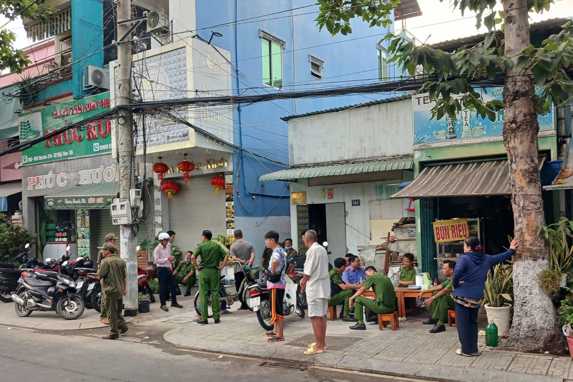 Cháy nhà ở Tiền Giang, 4 người trong gia đình tử vong