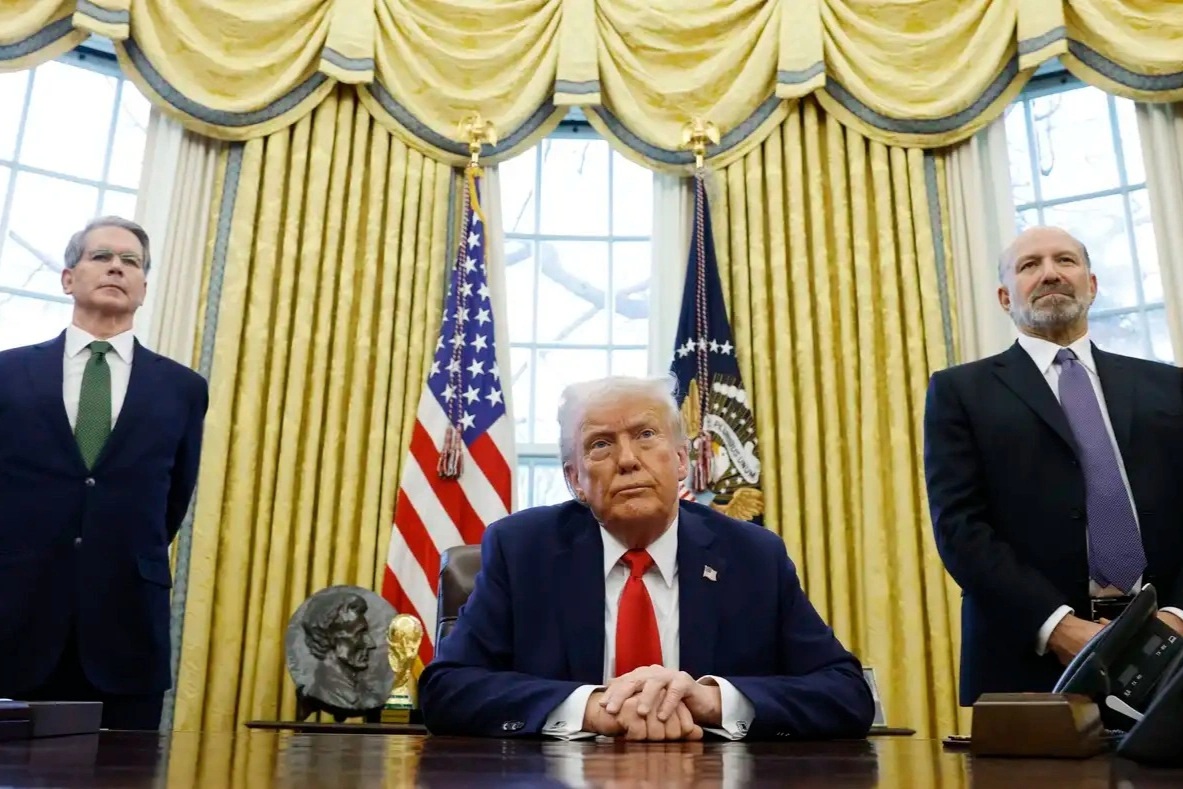 Giải mã lý do ông Trump đổi ý, hoãn áp thuế đối ứng với các nước