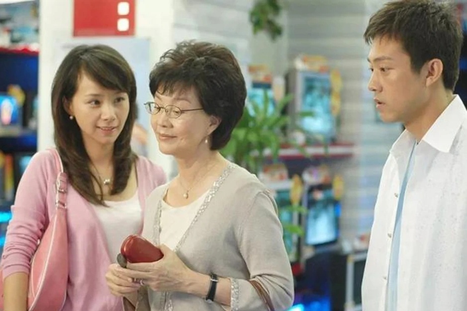 Mẹ tôi thích nói xấu con dâu với hàng xóm để rồi gặp cái kết không ngờ