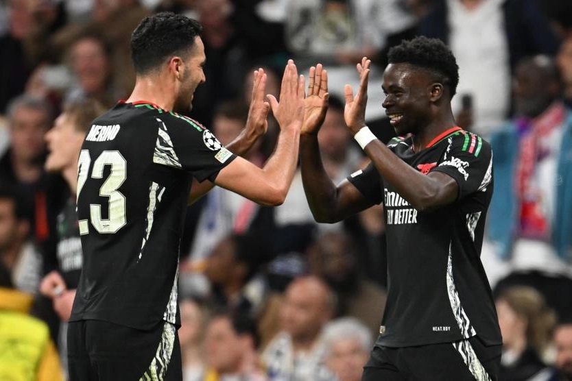 Arsenal đè bẹp Real Madrid, hiên ngang vào bán kết Champions League
