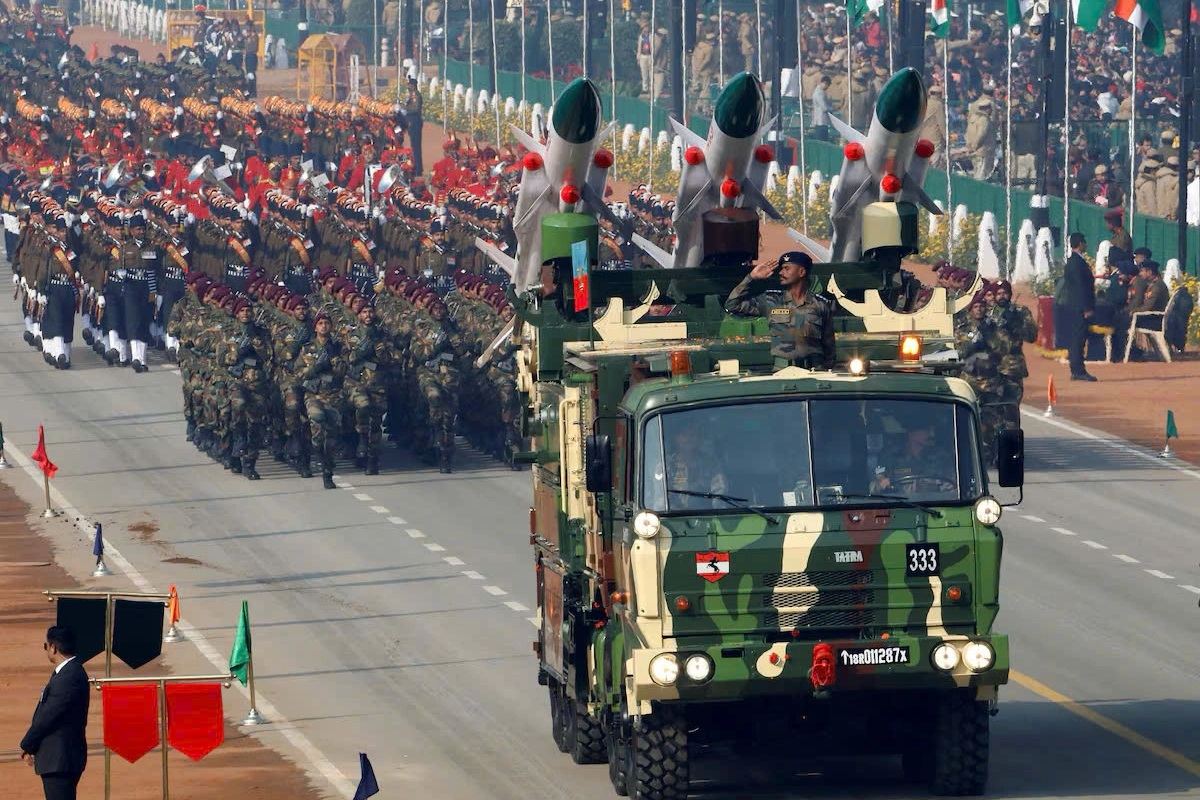 Ấn Độ đẩy mạnh xuất khẩu vũ khí, tham vọng cạnh tranh trực tiếp với Nga