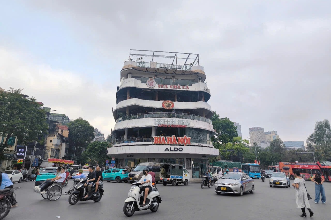 Thông tin về thời gian phá dỡ tòa nhà "Hàm cá mập" ở Hà Nội